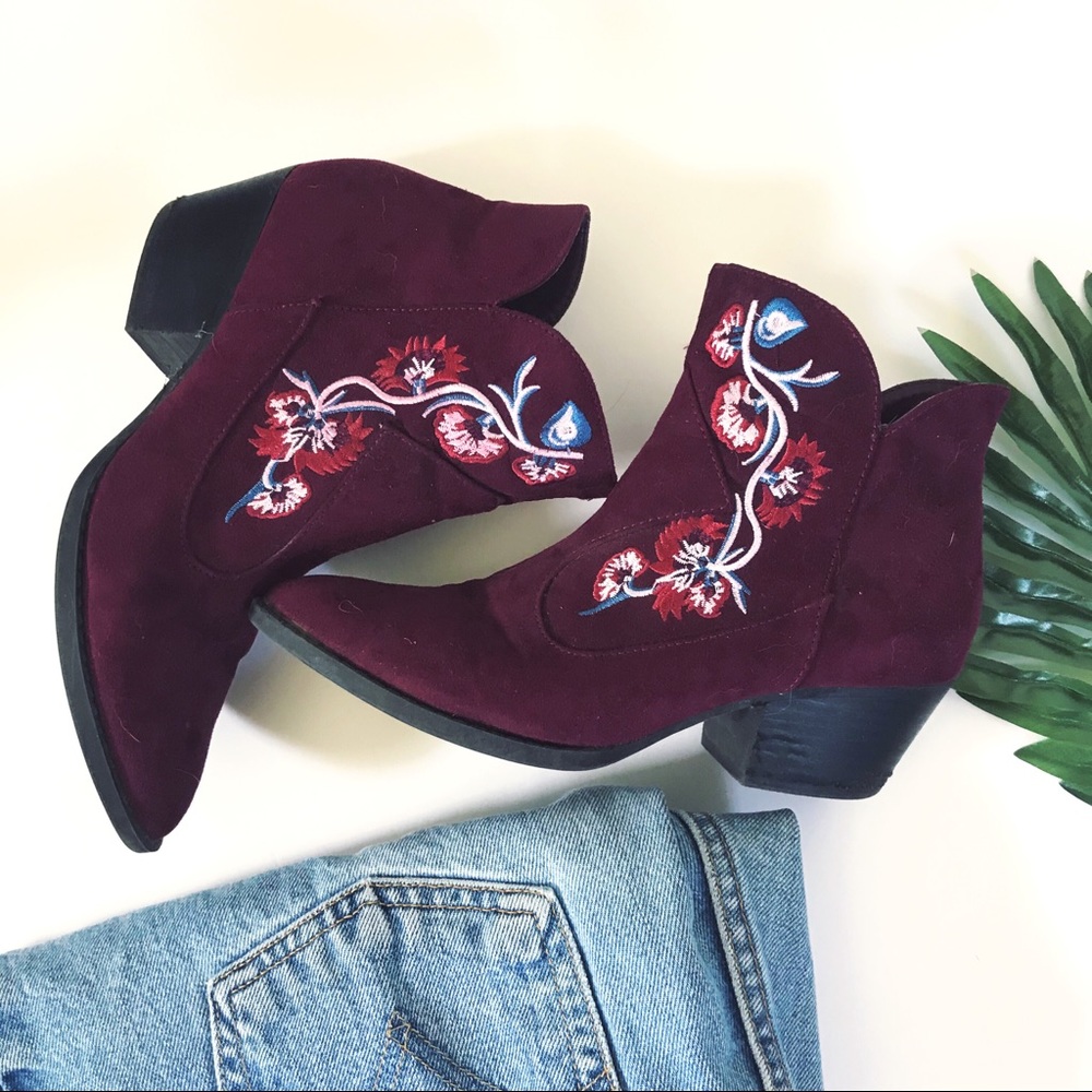 Carlos maroon floral booties ankle suede sz 7